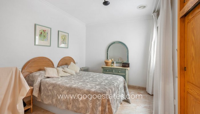 Te koop - Appartement - Appartement op de middelste verdieping - Torrevieja - La Mata