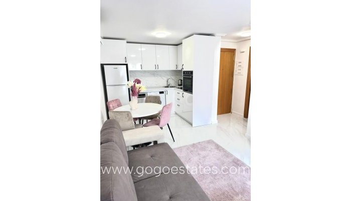 Te koop - Appartement - Appartement op de middelste verdieping - Torrevieja - Playa del Cura