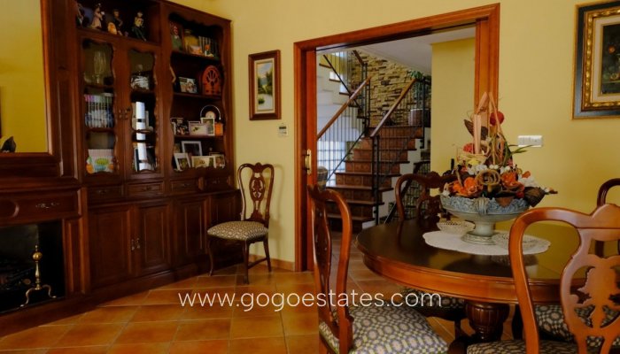 Te koop - Huis - Finca - Cortijo - Orihuela - Orihuela Centro