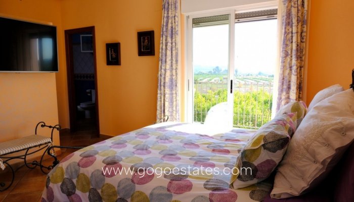 Te koop - Huis - Finca - Cortijo - Orihuela - Orihuela Centro