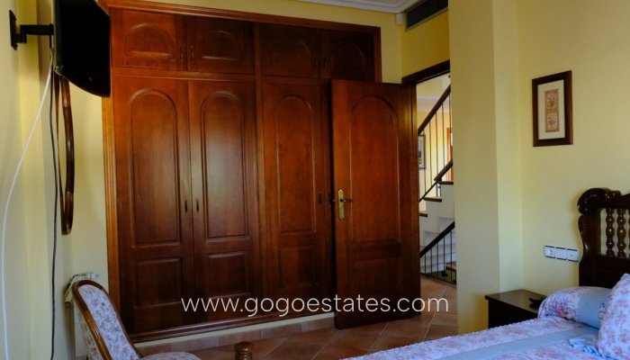 Te koop - Huis - Finca - Cortijo - Orihuela - Orihuela Centro