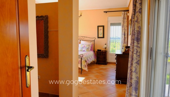 Te koop - Huis - Finca - Cortijo - Orihuela - Orihuela Centro