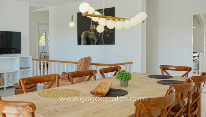 Te koop - Huis - Vrijstaande Villa - Calpe - Calpe Centro