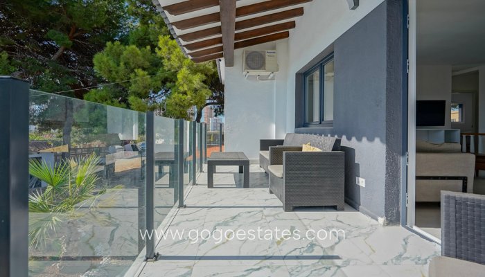 Te koop - Huis - Vrijstaande Villa - Calpe - Calpe Centro