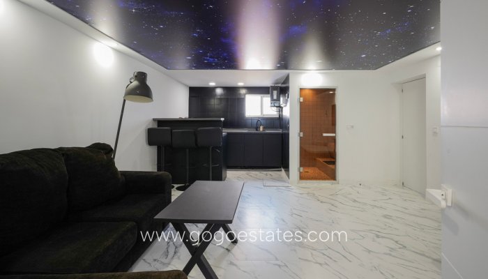 Te koop - Huis - Vrijstaande Villa - Calpe - Calpe Centro