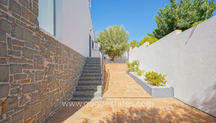 Te koop - Huis - Vrijstaande Villa - Calpe - Calpe Centro