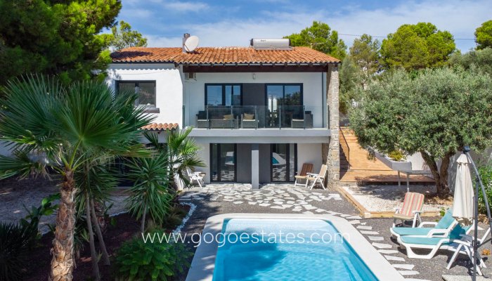 Te koop - Huis - Vrijstaande Villa - Calpe - Calpe Centro