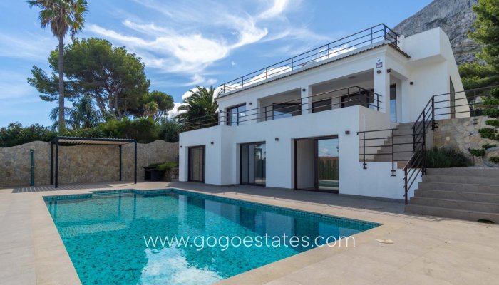 Te koop - Huis - Vrijstaande Villa - Dénia - Denia Centro