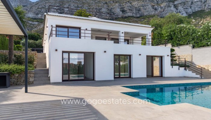 Te koop - Huis - Vrijstaande Villa - Dénia - Denia Centro