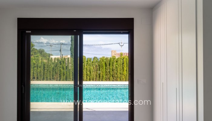 Te koop - Huis - Vrijstaande Villa - Dénia - Denia Centro