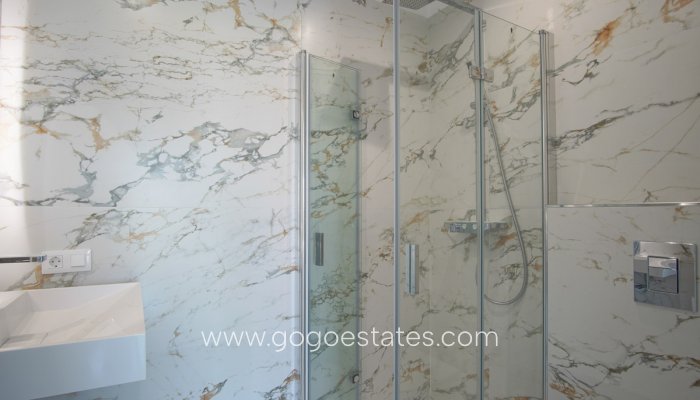 Te koop - Huis - Vrijstaande Villa - Dénia - Denia Centro