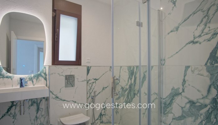 Te koop - Huis - Vrijstaande Villa - Dénia - Denia Centro