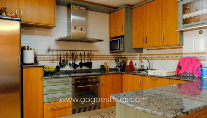 Te koop - Huis - Vrijstaande Villa - Orihuela - Orihuela Centro