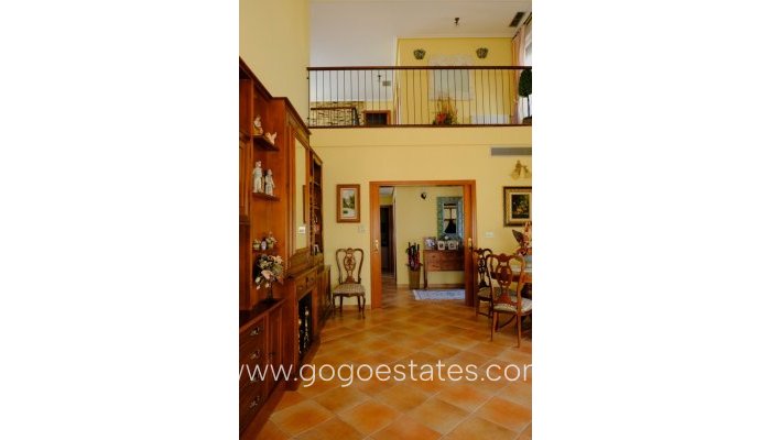 Te koop - Huis - Vrijstaande Villa - Orihuela - Orihuela Centro