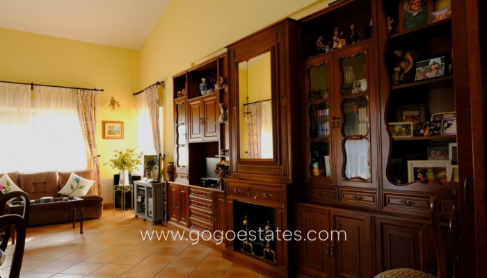 Te koop - Huis - Vrijstaande Villa - Orihuela - Orihuela Centro