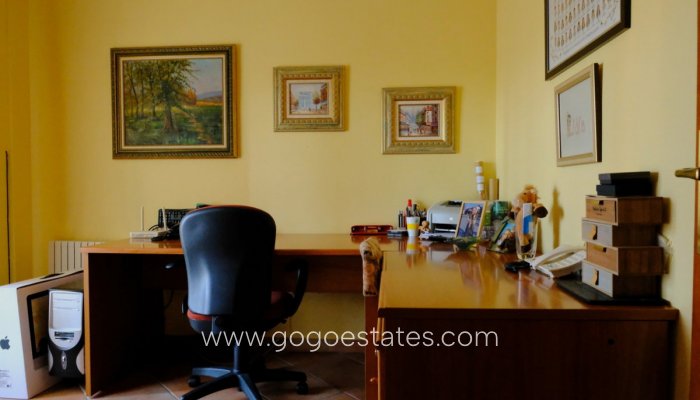 Te koop - Huis - Vrijstaande Villa - Orihuela - Orihuela Centro