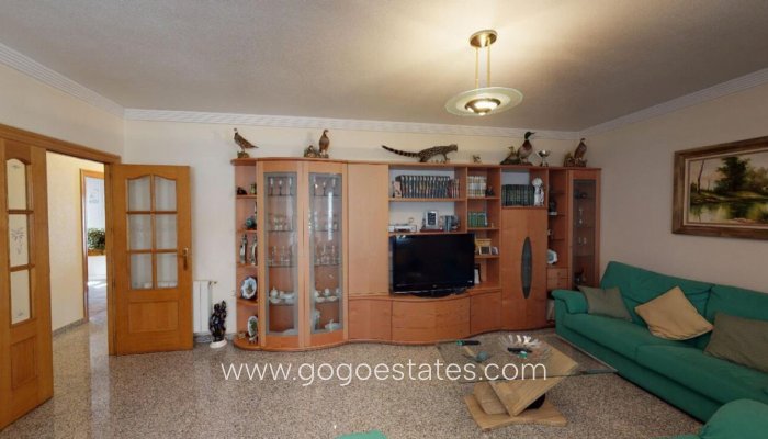 Revente - Maison - Villa Individuelle - Sax - Sax Centro