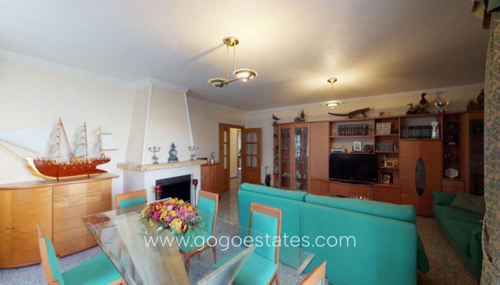 Revente - Maison - Villa Individuelle - Sax - Sax Centro