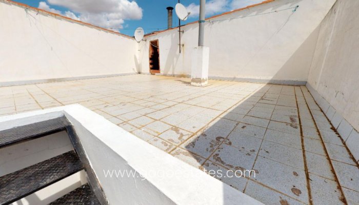 Revente - Maison - Villa Individuelle - Sax - Sax Centro