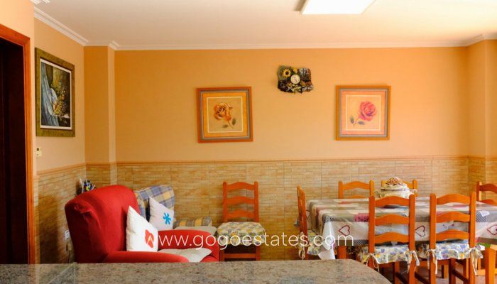 Te koop - Huis - Vrijstaande Villa - Orihuela - Orihuela Centro