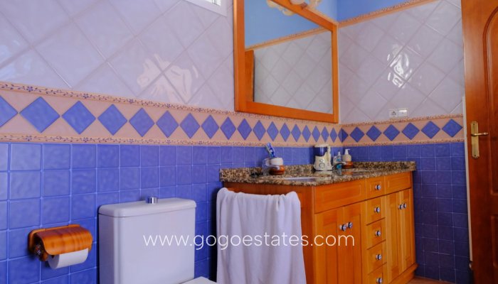 Te koop - Huis - Vrijstaande Villa - Orihuela - Orihuela Centro