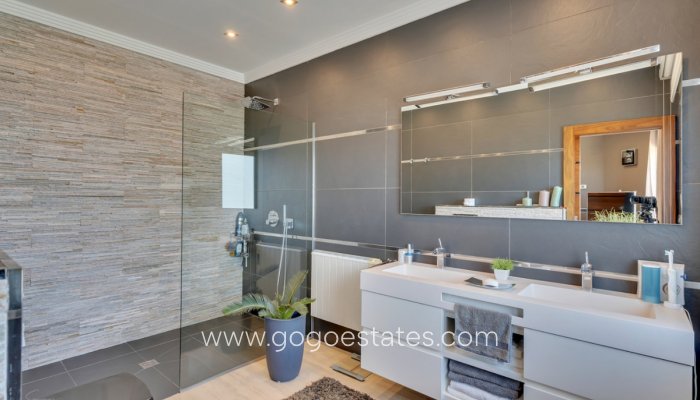 Te koop - Huis - Vrijstaande Villa - Benissa - Benissa Centro