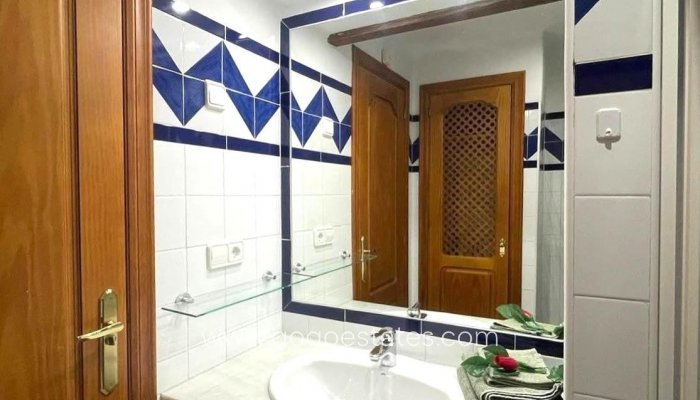 Te koop - Appartement - Penthouse Duplex - Torrevieja - Torrevieja Centro