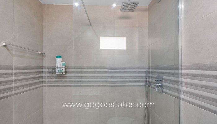 Te koop - Appartement - Appartement op de middelste verdieping - Orihuela - Villamartin