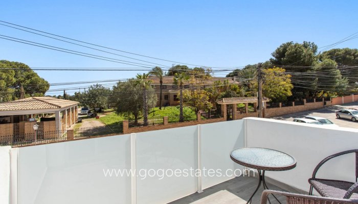 Te koop - Huis - Halfvrijstaande woning - Torrevieja - Lago jardin