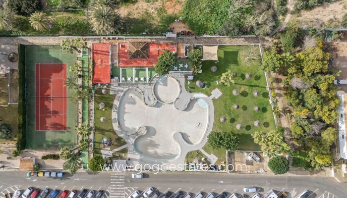 Te koop - Huis - Halfvrijstaande woning - Torrevieja - Lago jardin