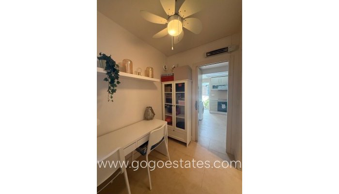 Te koop - Huis - Bungalow - Orihuela - Cabo Roig