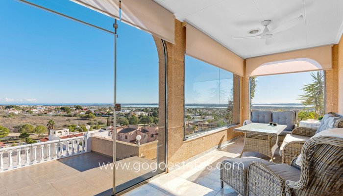 Te koop - Huis - Vrijstaande Villa - Rojales - Ciudad Quesada