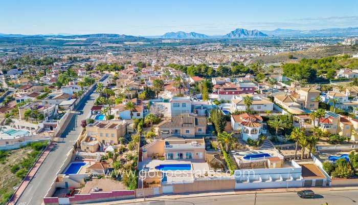 Te koop - Huis - Vrijstaande Villa - Rojales - Ciudad Quesada