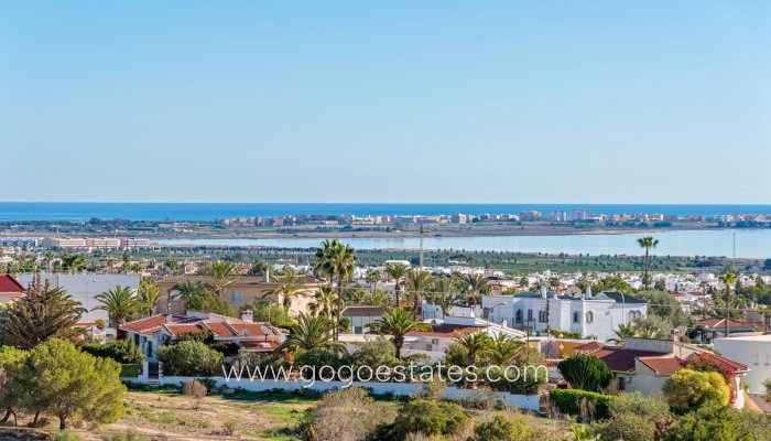 Te koop - Huis - Vrijstaande Villa - Rojales - Ciudad Quesada