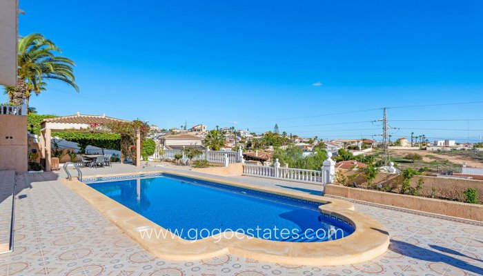 Te koop - Huis - Vrijstaande Villa - Rojales - Ciudad Quesada