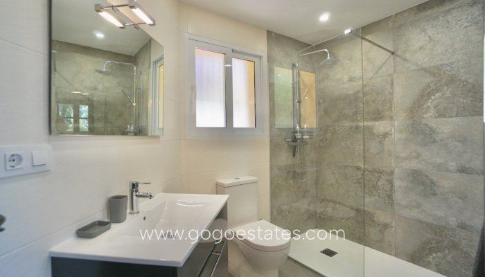 Te koop - Huis - Vrijstaande Villa - Teulada - Moraira