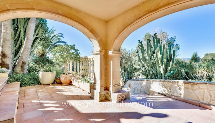 Te koop - Huis - Vrijstaande Villa - Teulada - Moraira