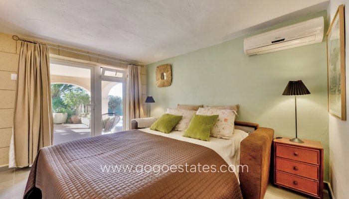 Te koop - Huis - Vrijstaande Villa - Teulada - Moraira