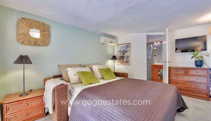 Te koop - Huis - Vrijstaande Villa - Teulada - Moraira