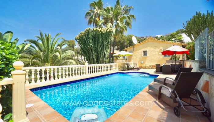 Te koop - Huis - Vrijstaande Villa - Teulada - Moraira