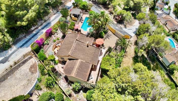 Te koop - Huis - Vrijstaande Villa - Teulada - Moraira