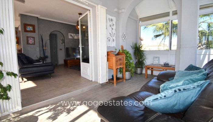Te koop - Huis - Vrijstaande Villa - Orihuela - Playa Flamenca