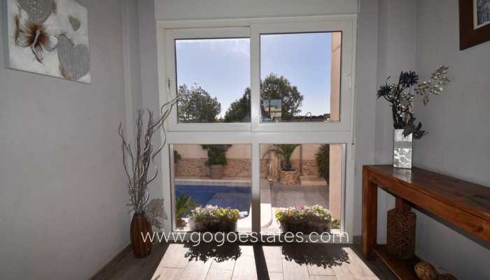 Te koop - Huis - Vrijstaande Villa - Orihuela - Playa Flamenca