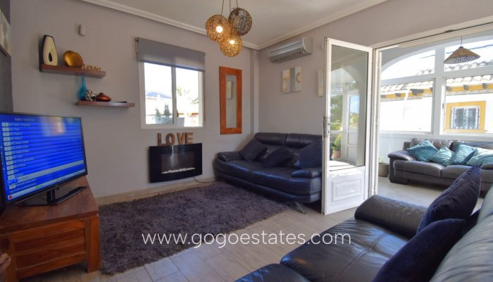 Te koop - Huis - Vrijstaande Villa - Orihuela - Playa Flamenca