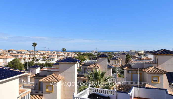 Te koop - Huis - Vrijstaande Villa - Orihuela - Playa Flamenca