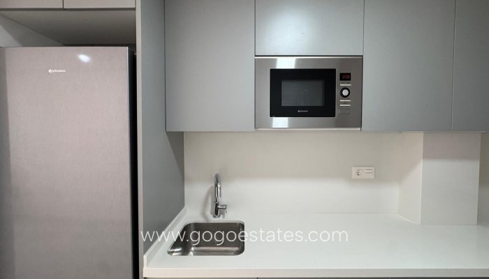 Te koop - Appartement - Appartement op de middelste verdieping - Torrevieja - Torrevieja Centro