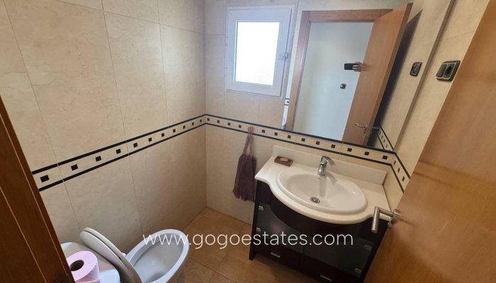 Revente - Appartement - Appartement au rez-de-chaussée - Torrevieja - Torrevieja Centro