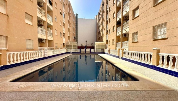 Revente - Appartement - Appartement au rez-de-chaussée - Torrevieja - Playa del Cura