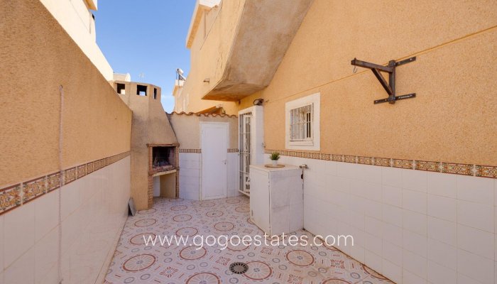 Resale - House - Bungalow - Torrevieja - Torrevieja Centro