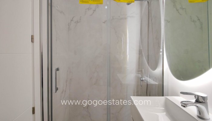 Te koop - Appartement - Appartement op de middelste verdieping - Orihuela - Punta Prima